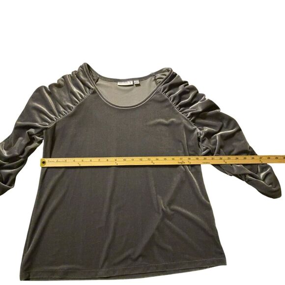 Susan Graver  Large Gray Tunic Top Gray Liquid Knit Travel Shirt Dark Academia - Picture 5 of 7